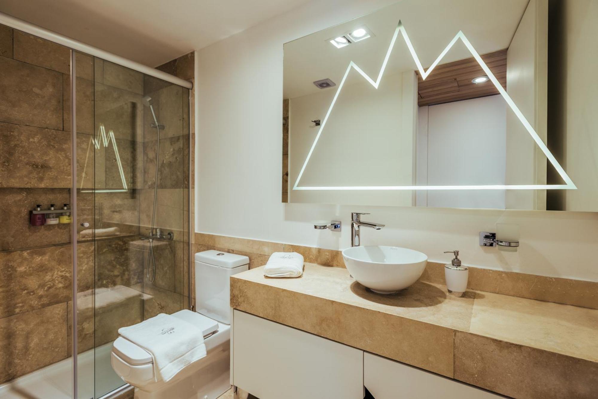 Original House Hotel Boutique ウシュアイア エクステリア 写真